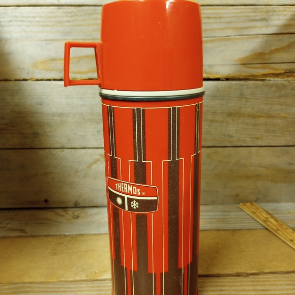 Unique Vintage Kitchen Vintage 971 Kingseeley Thermos Co Red And